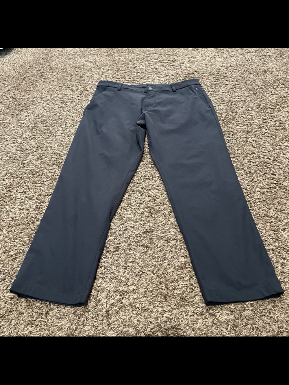 Lululemon Athletica pants in dark gray men’s size 34